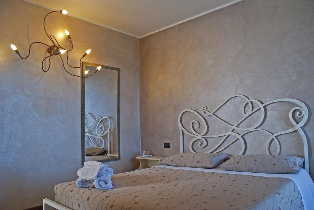 Portola La Vecchia Dimora Villa Roncola Rom bilde